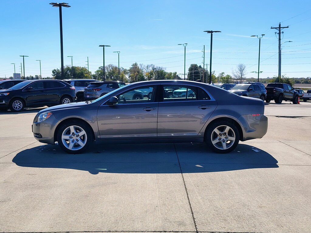 Used 2012 Chevrolet Malibu LS Car