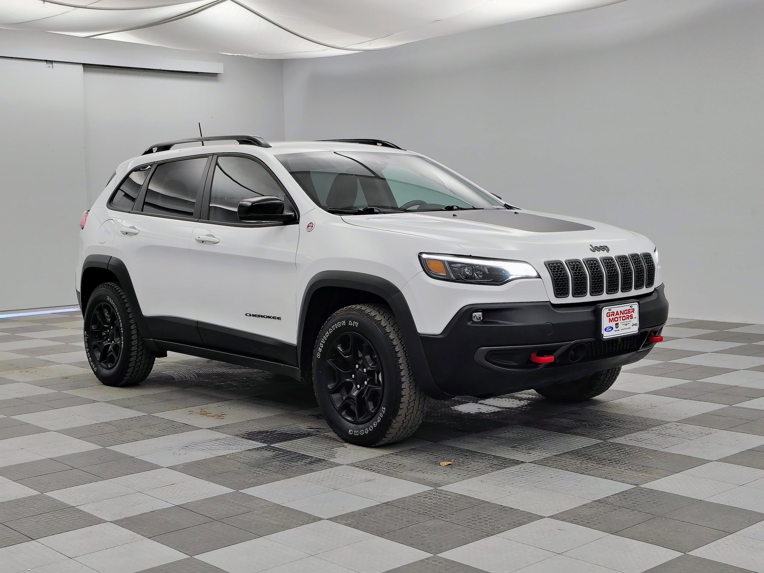 2022 Jeep Cherokee Trailhawk's photo
