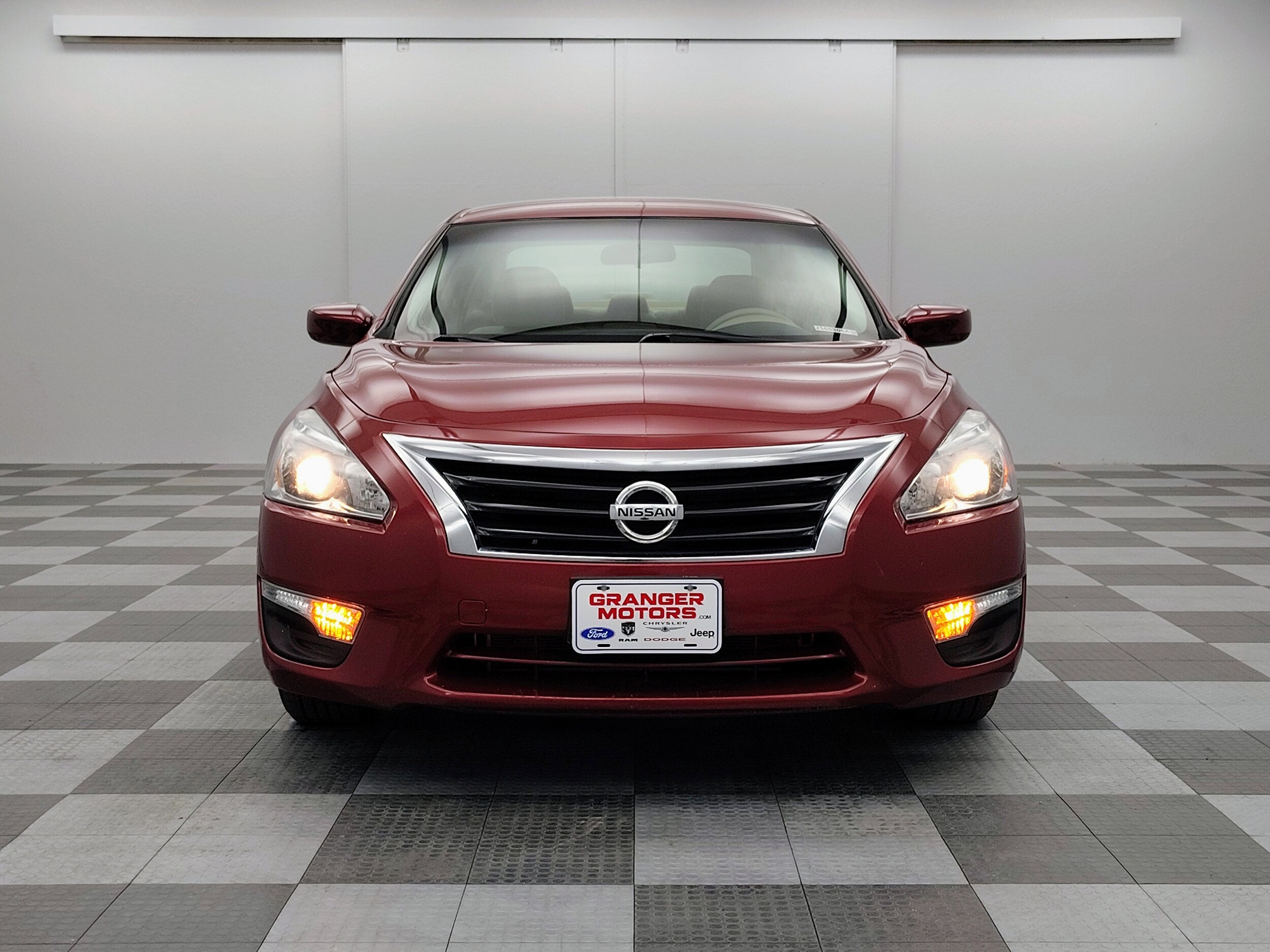 2015 Nissan Altima 2.5 S photo 3