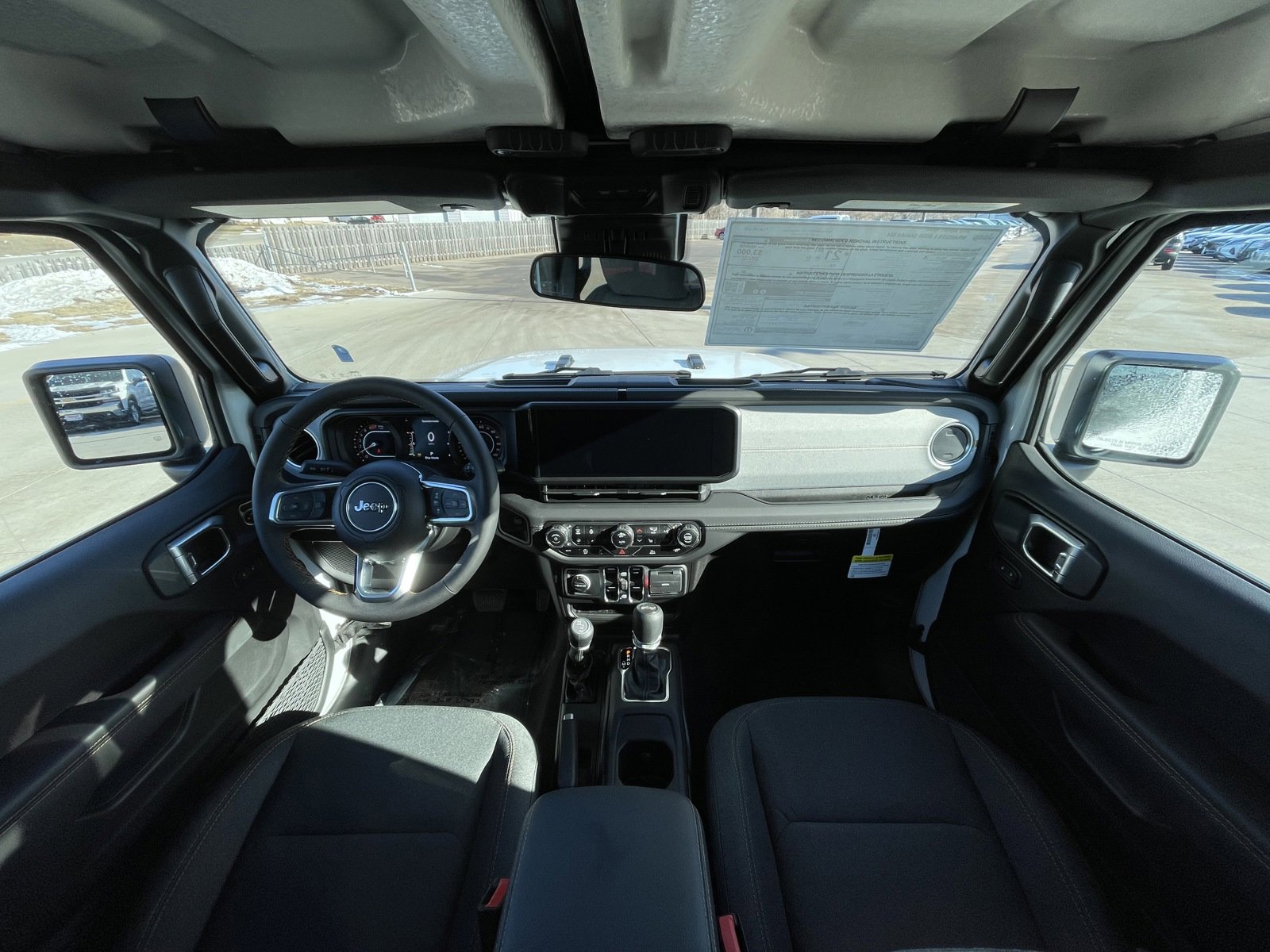 2025 Jeep Wrangler Unlimited Sahara photo 2