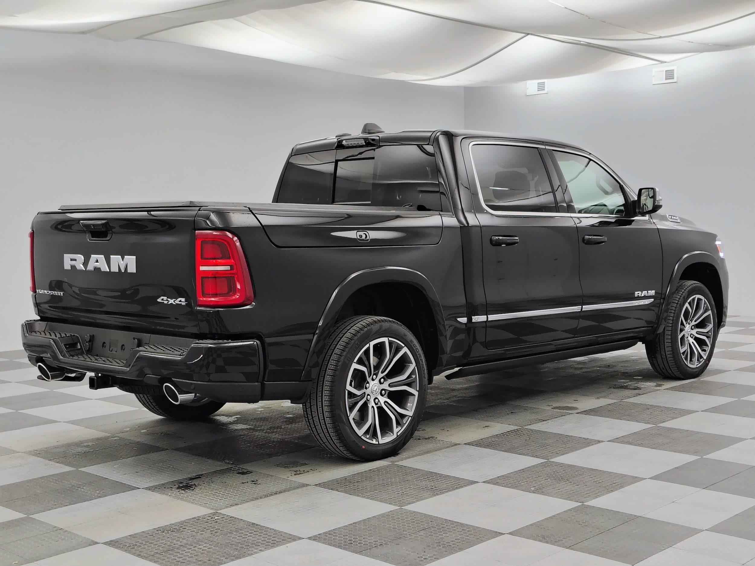 2026 RAM 1500 Tungsten - Photo 11