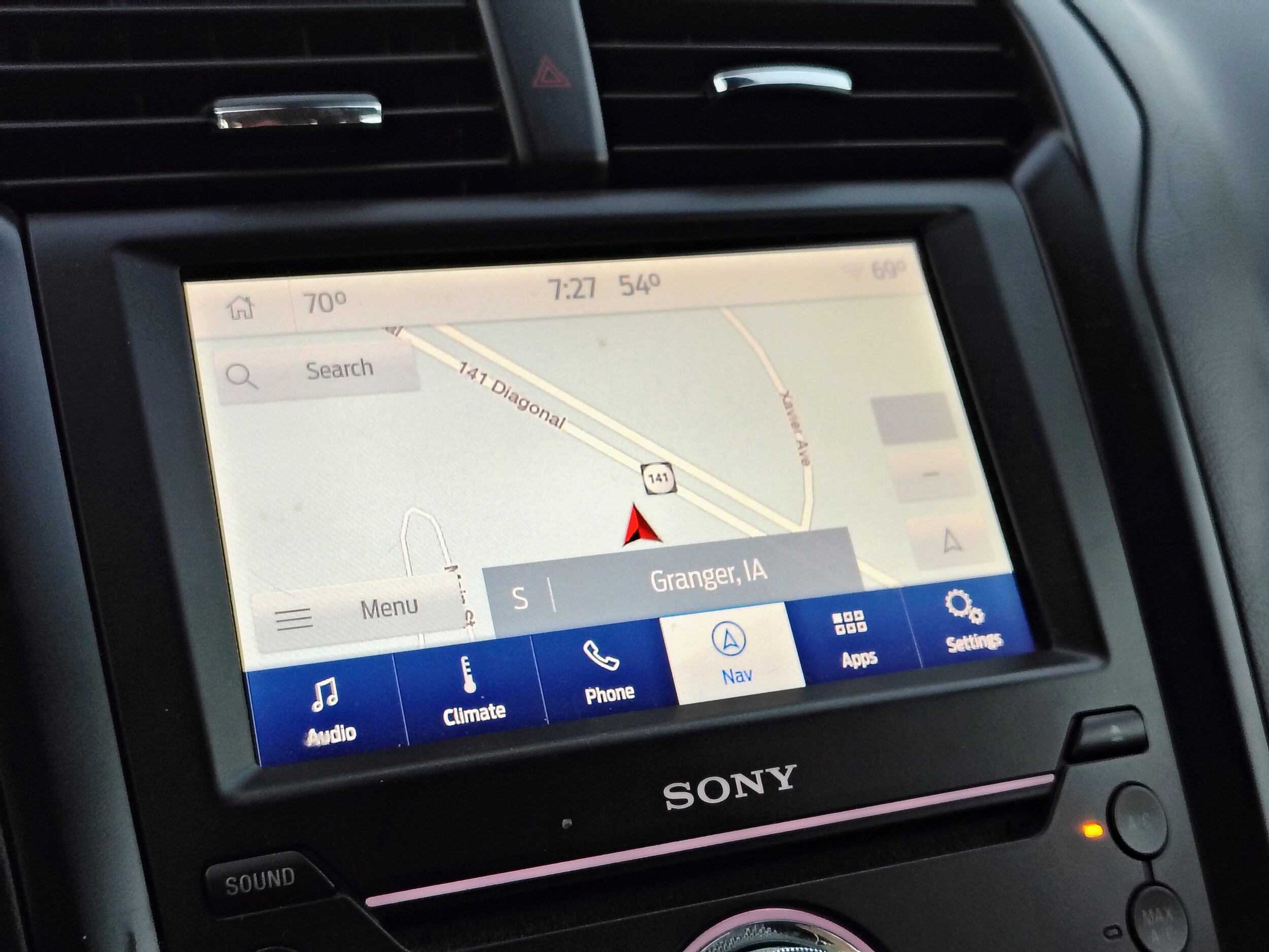 2019 Ford Fusion Hybrid Titanium photo 3