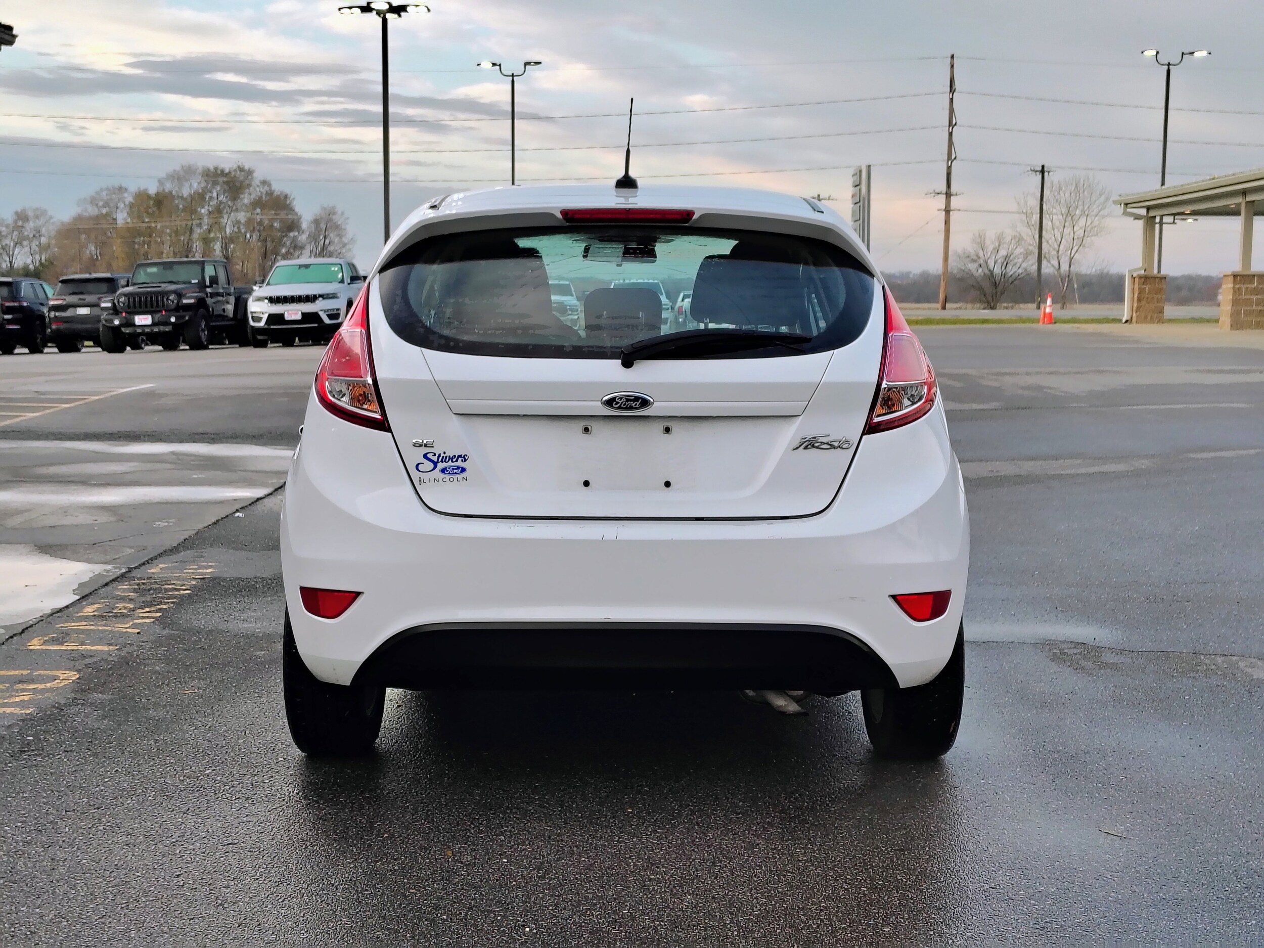 2014 Ford Fiesta SE photo 4