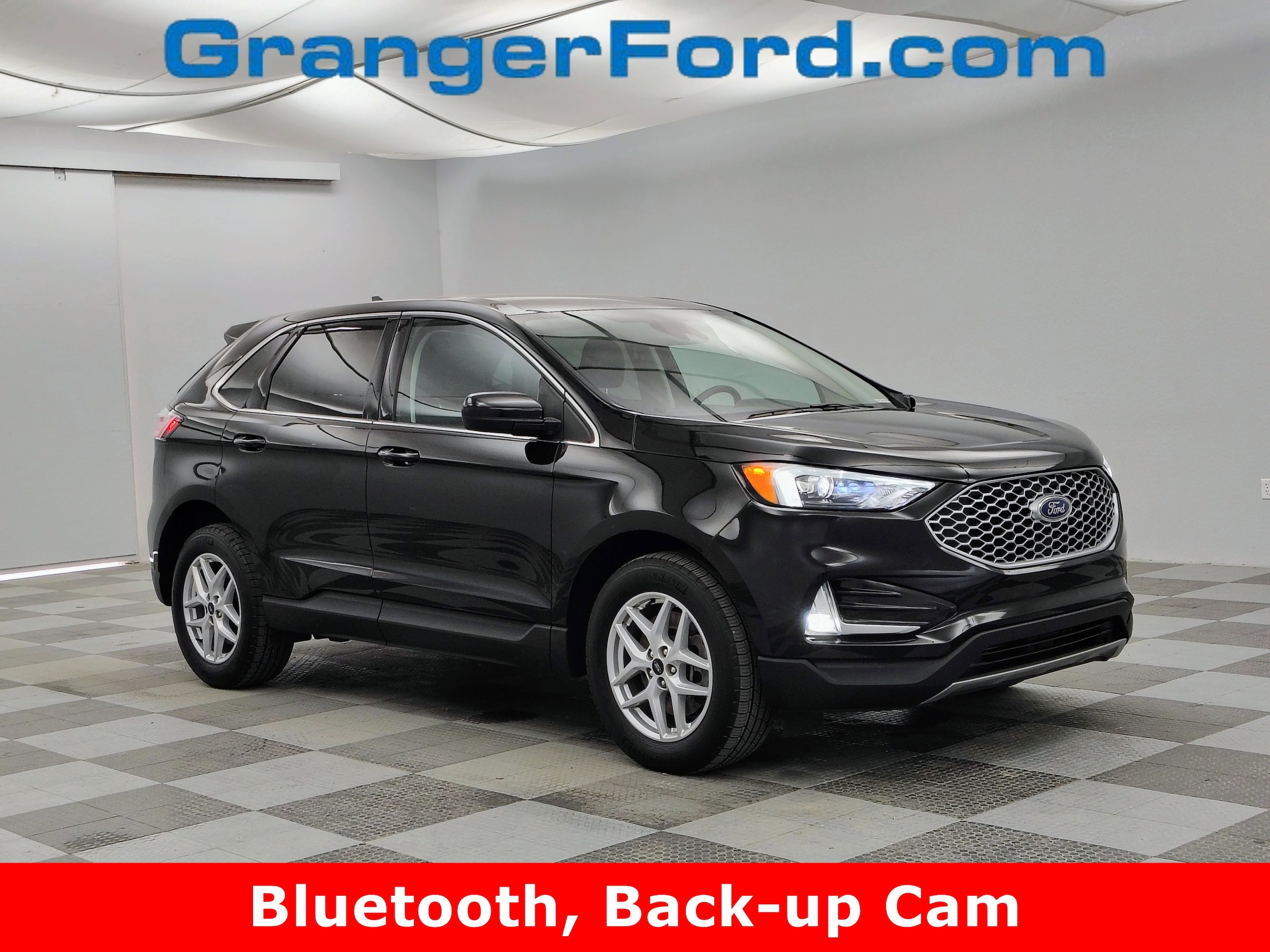 2024 Ford Edge SEL AWD's photo