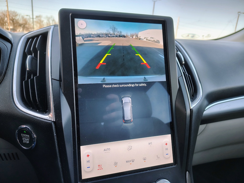 Used 2022 Ford Edge Titanium SUV