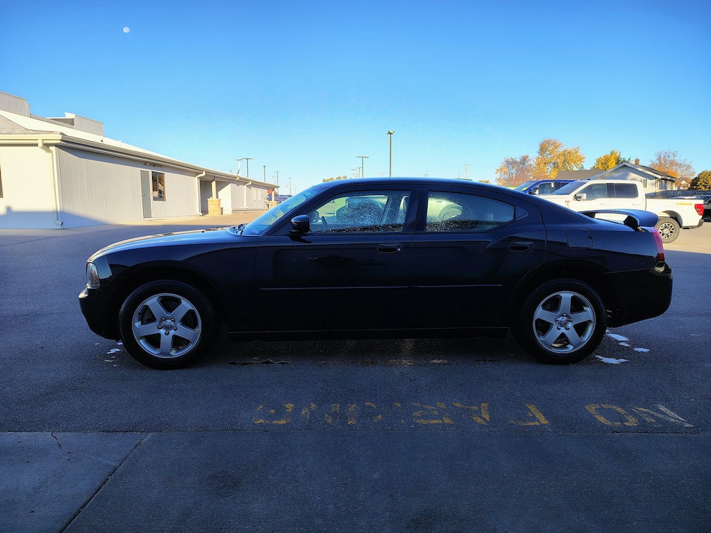 Used 2010 Dodge Charger SXT Car