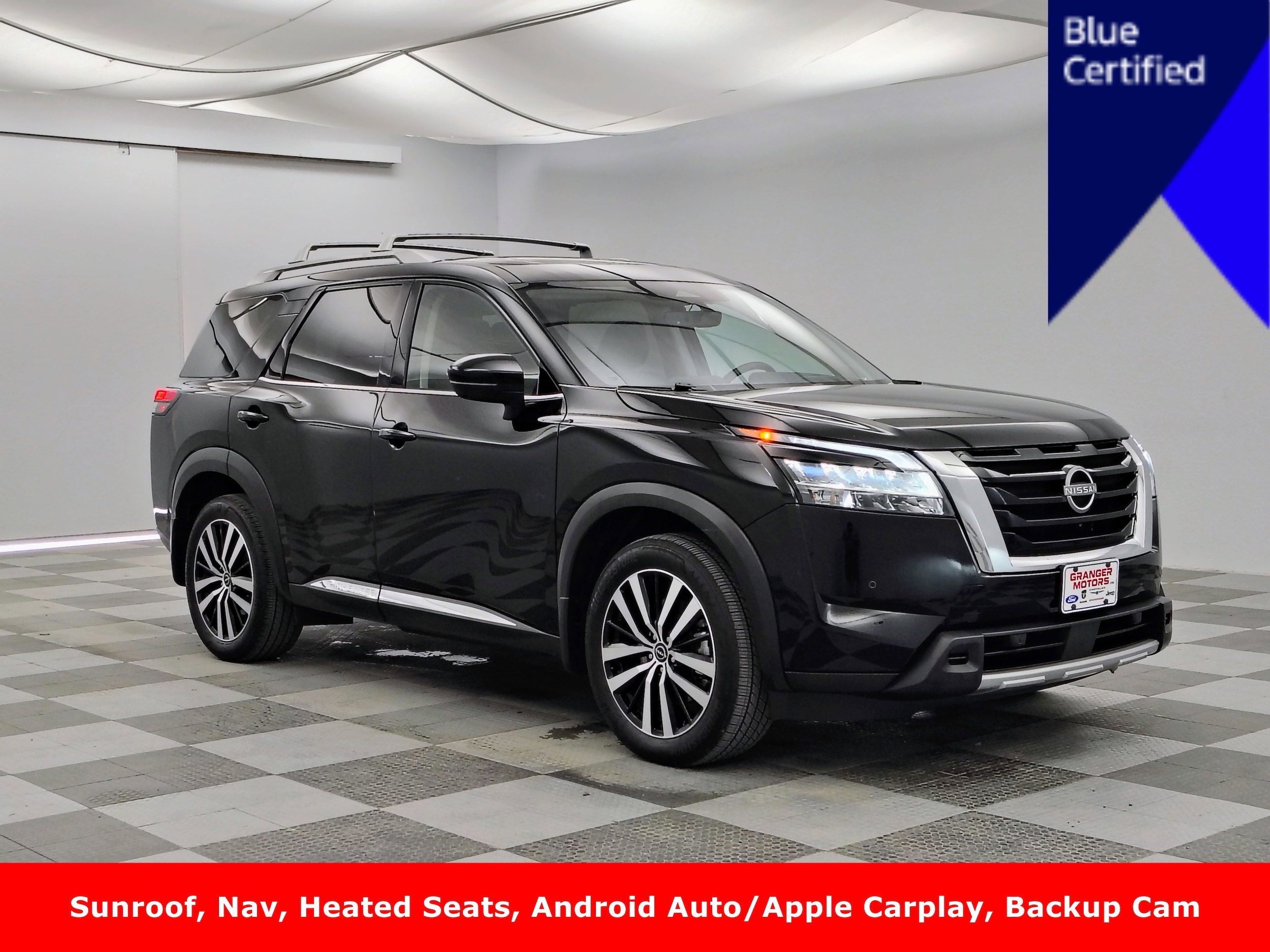 2024 Nissan Pathfinder Platinum 4WD's photo