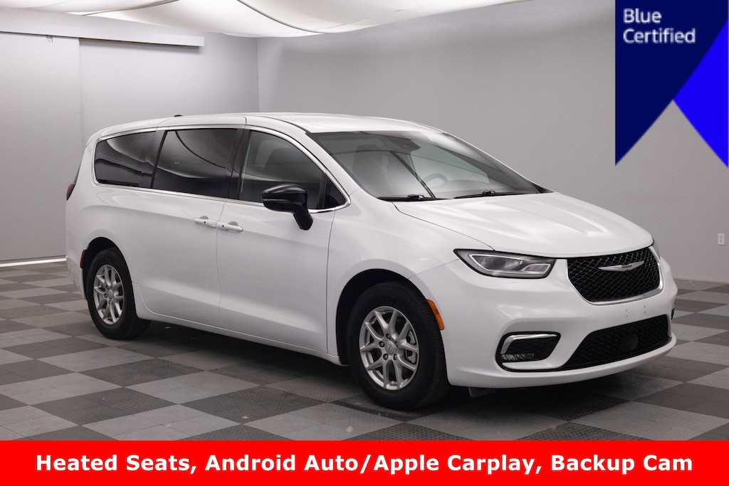 Used 2025 Chrysler Pacifica Select Van