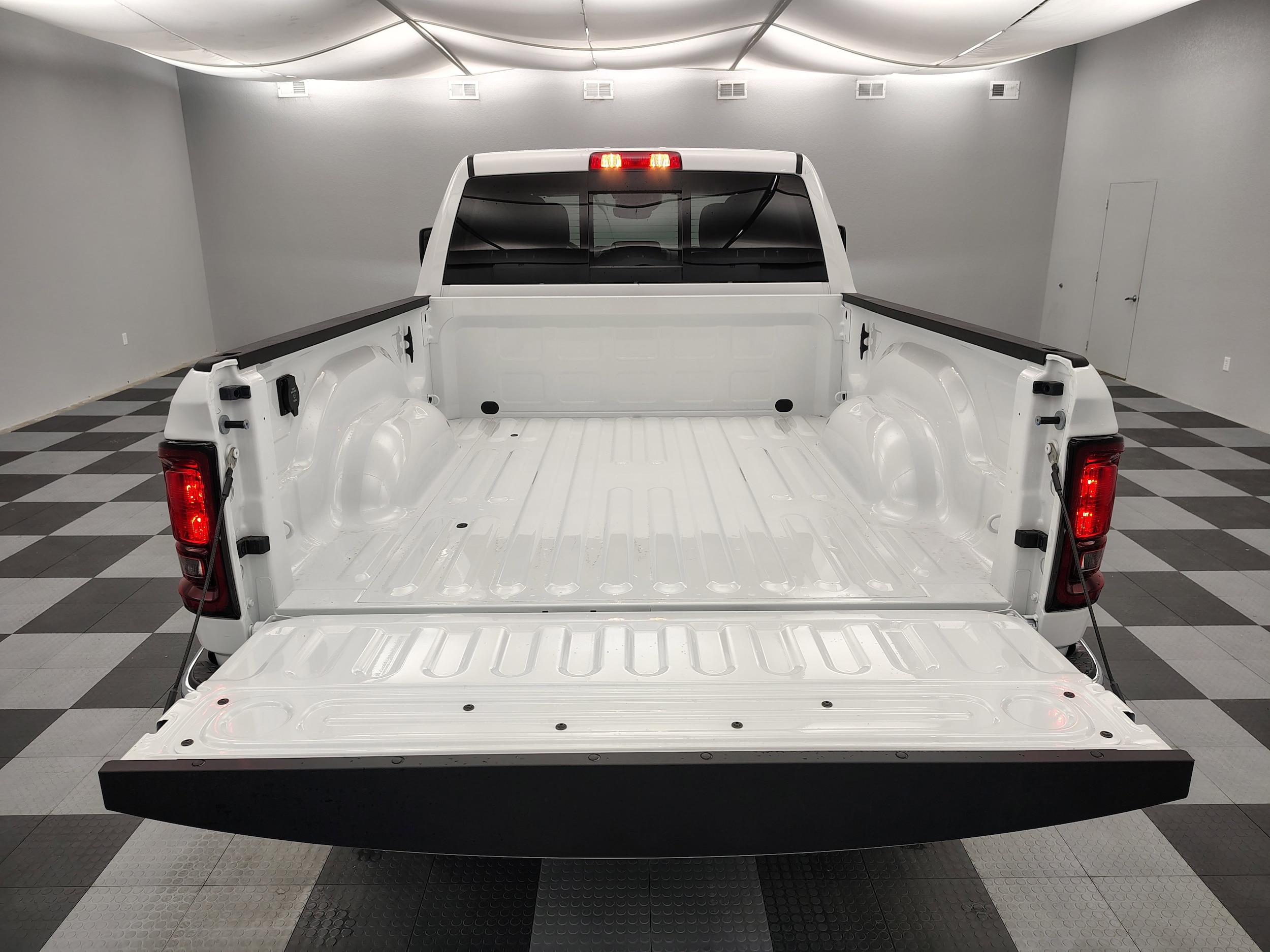 2026 RAM 2500 Tradesman - Photo 15