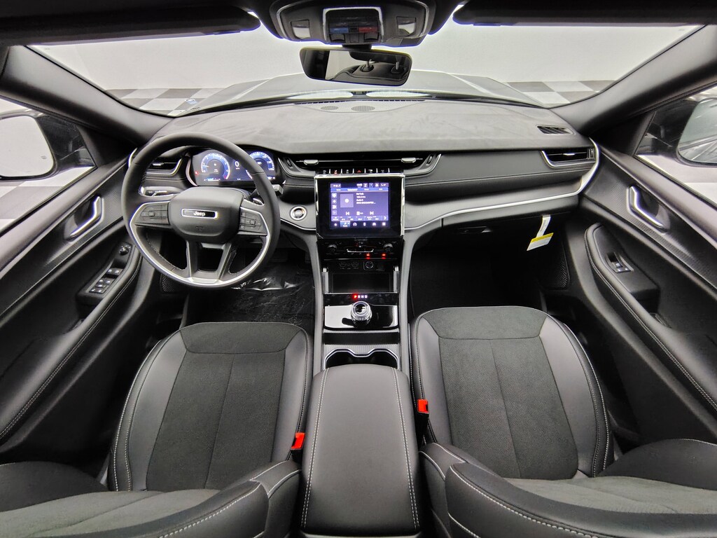 New 2025 Jeep Grand Cherokee L Altitude X SUV