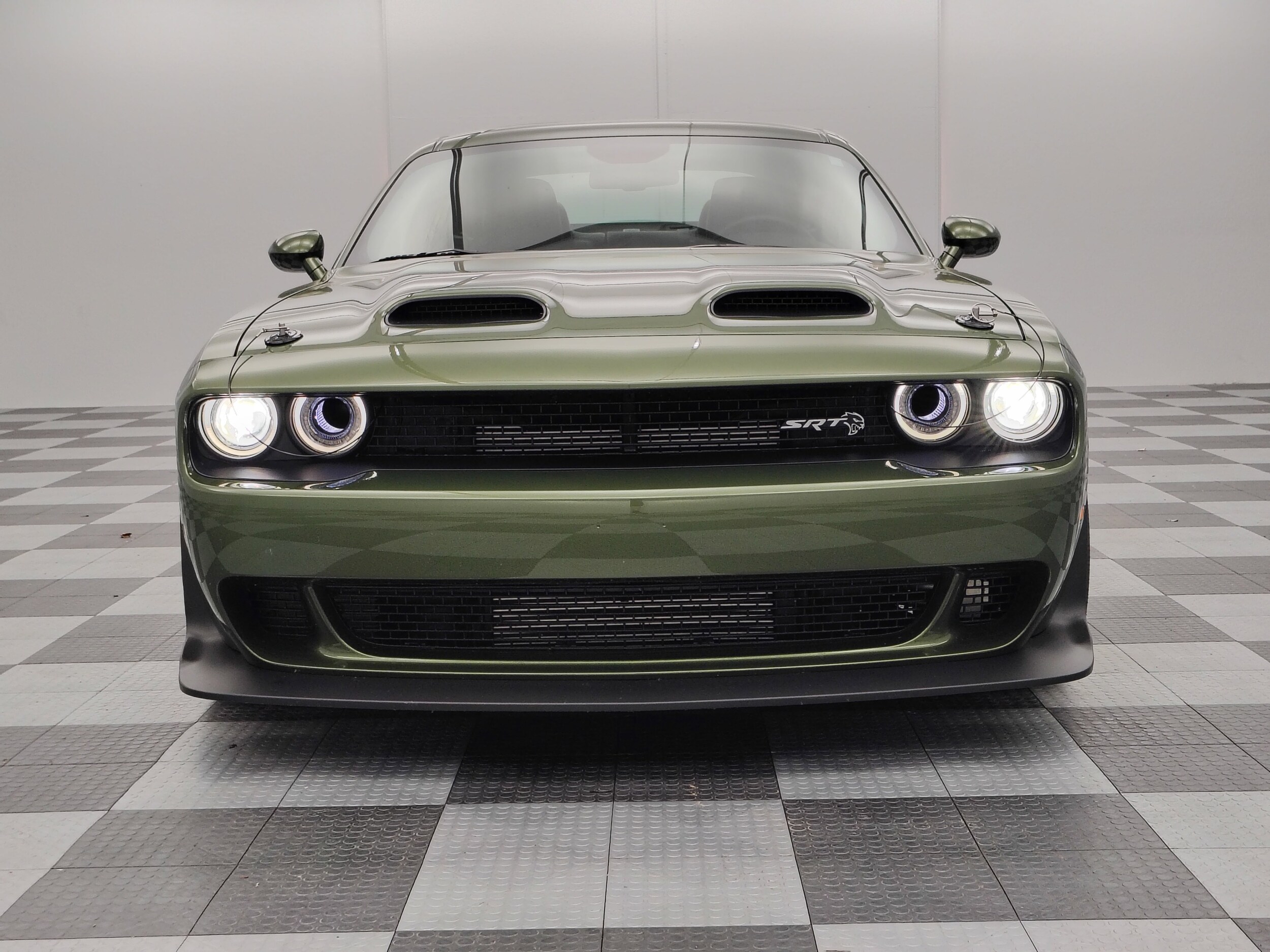 2022 Dodge Challenger SRT8 Hellcat Redeye Widebody photo 3