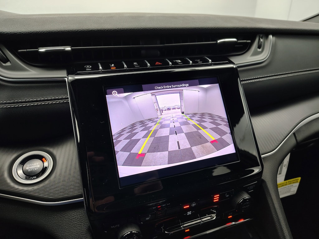 New 2025 Jeep Grand Cherokee Altitude SUV