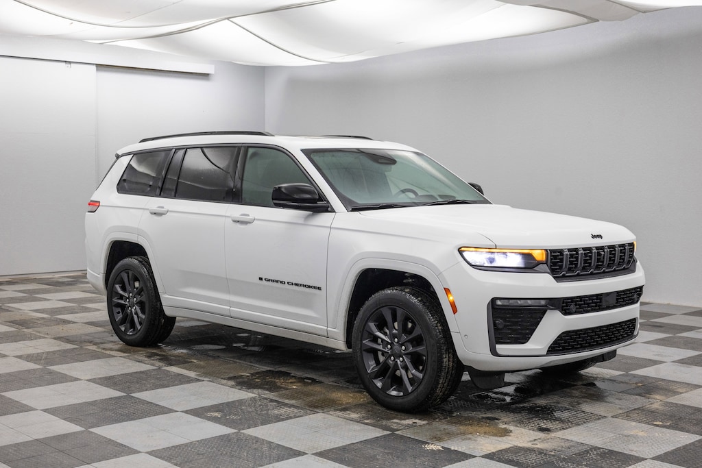 New 2026 Jeep Grand Cherokee L Limited Reserve SUV