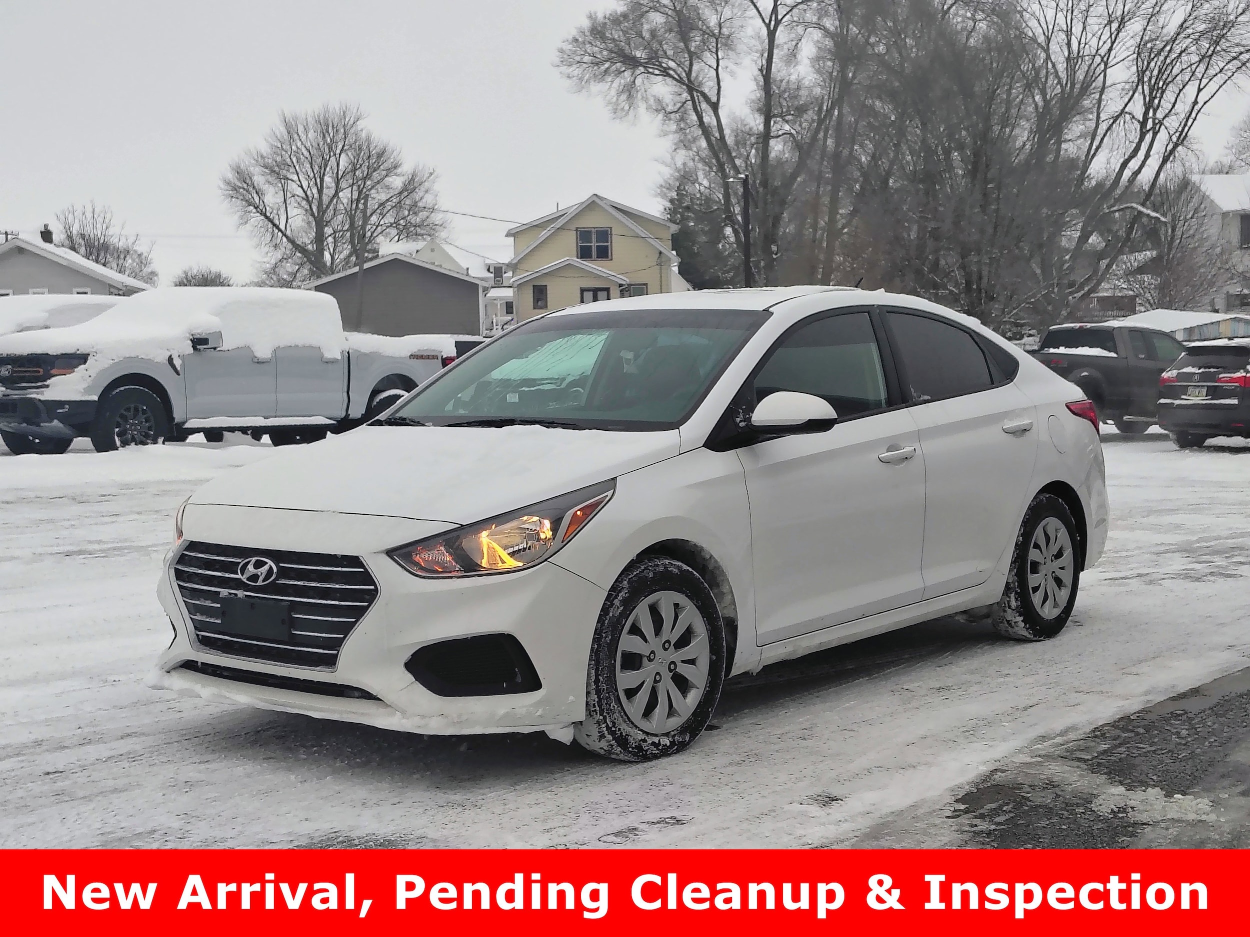 2022 Hyundai Accent SE's photo