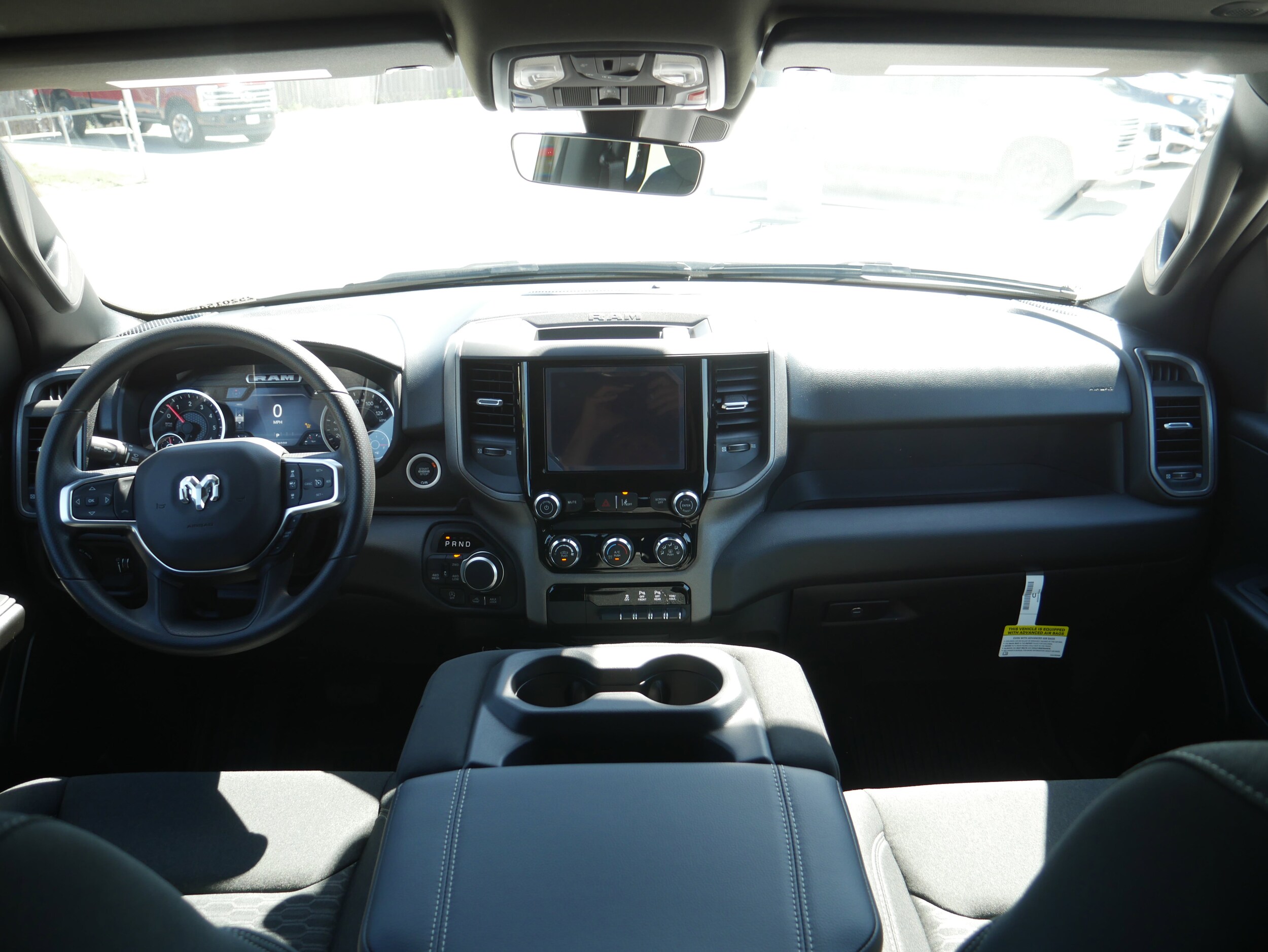 2025 Ram 1500 Tradesman photo 2