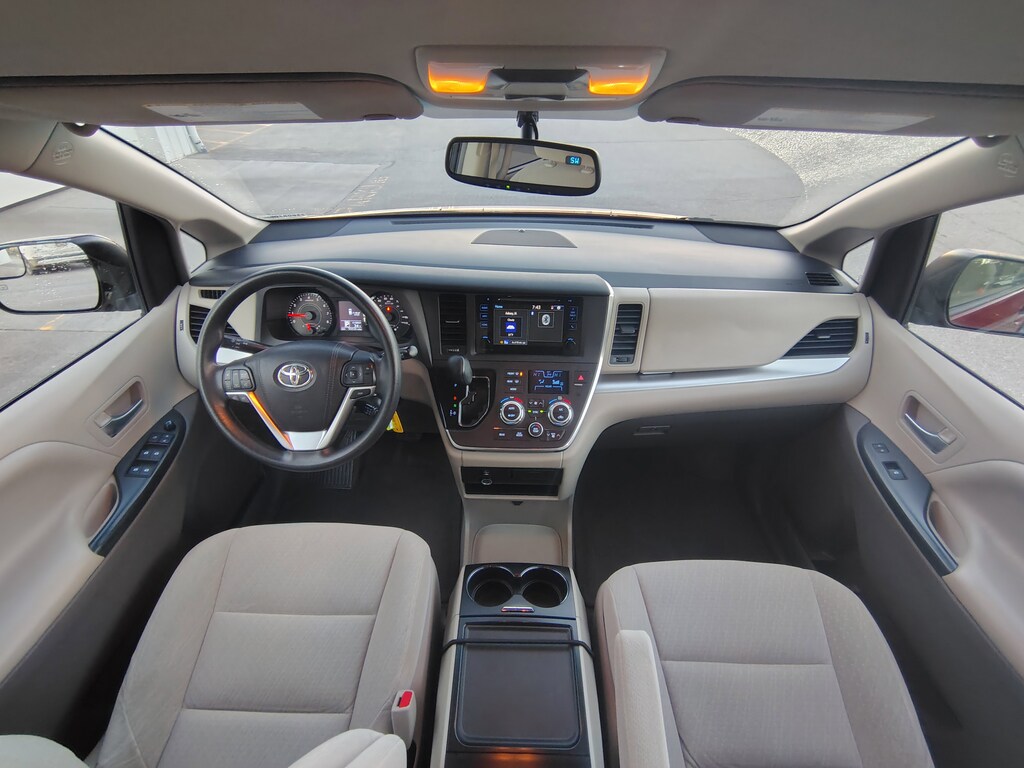 Used 2015 Toyota Sienna LE Van