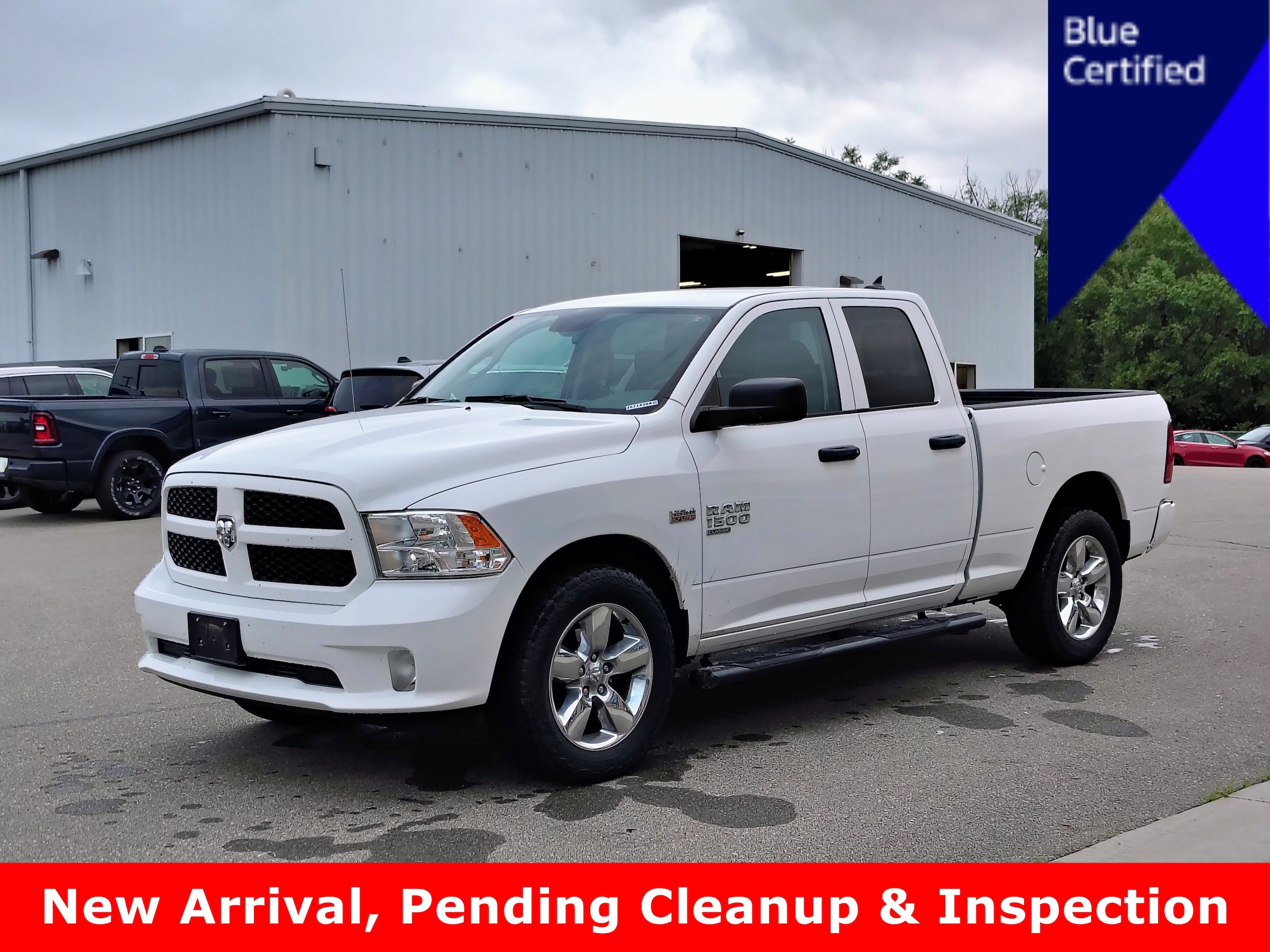2019 RAM 1500 Classic Express 4x4 Quad Cab 6'4's photo