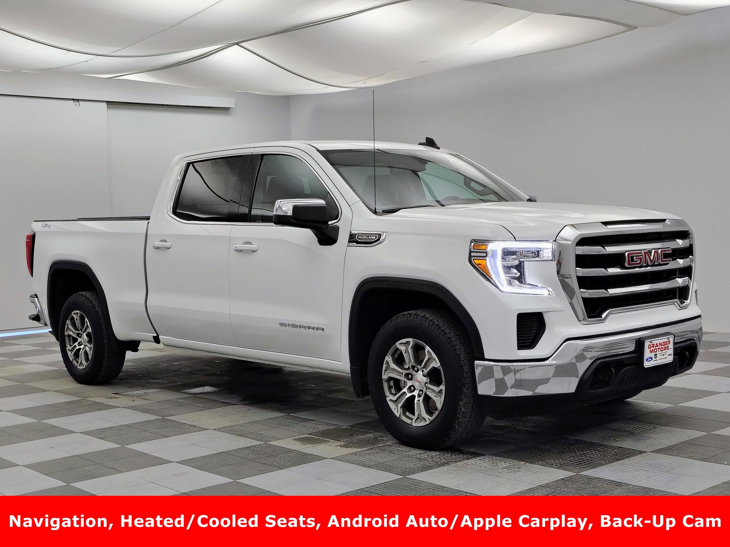 2021 GMC Sierra 1500 SLE's photo