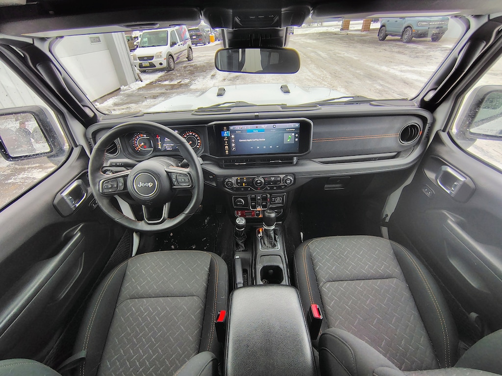 Used 2024 Jeep Gladiator Mojave Truck