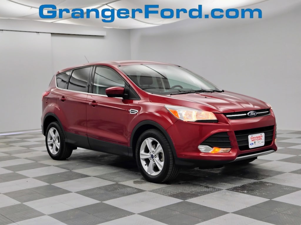 Used 2015 Ford Escape SE SUV