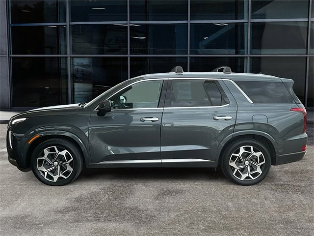 Used 2022 Hyundai Palisade Calligraphy with VIN KM8R7DHE8NU392070 for sale in Rapid City, SD