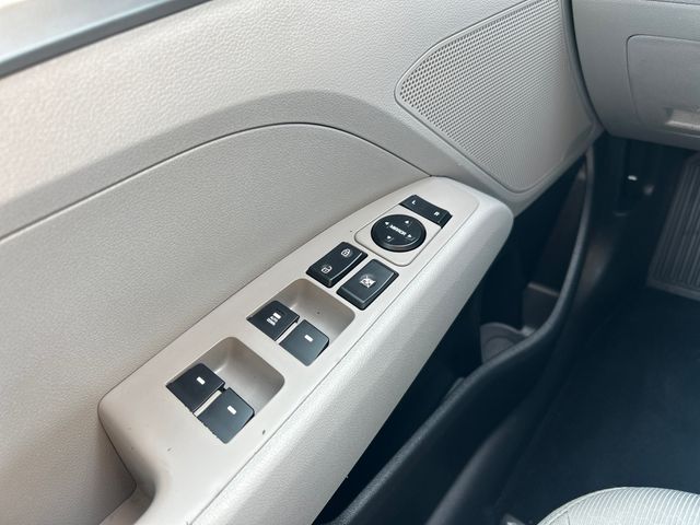 2017 Hyundai Elantra SE - Photo 11