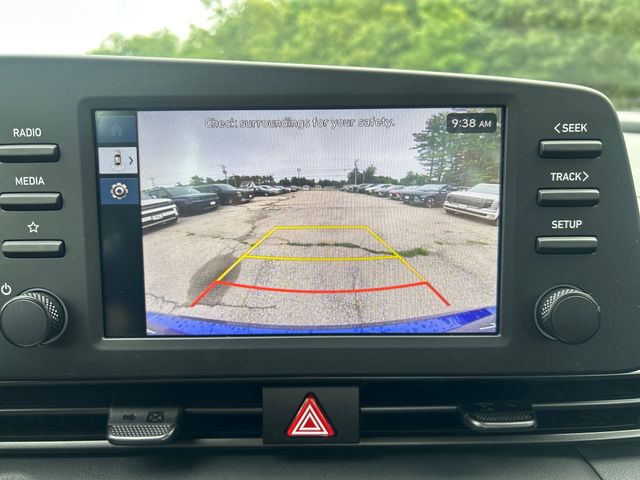 2025 Hyundai Elantra SEL - Photo 20