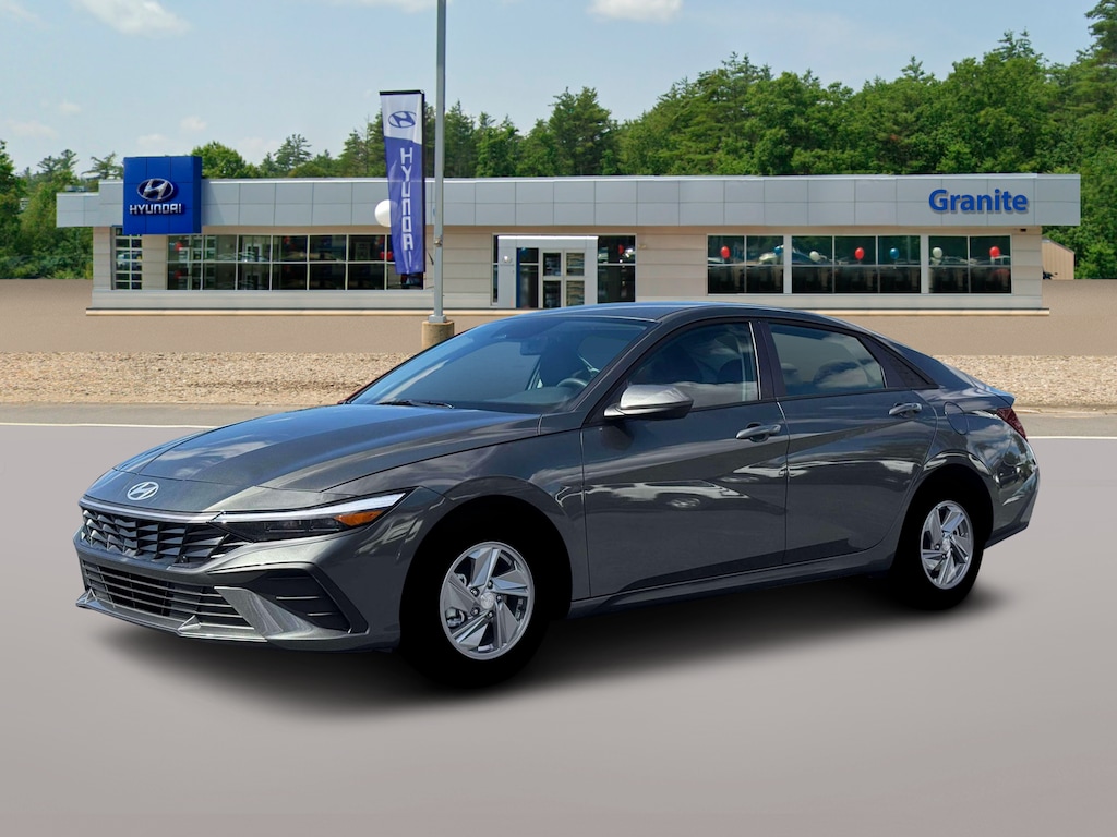 New 2026 Hyundai Elantra SE Sedan