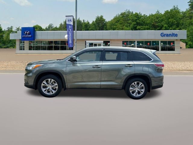 2015 Toyota Highlander XLE - Photo 10