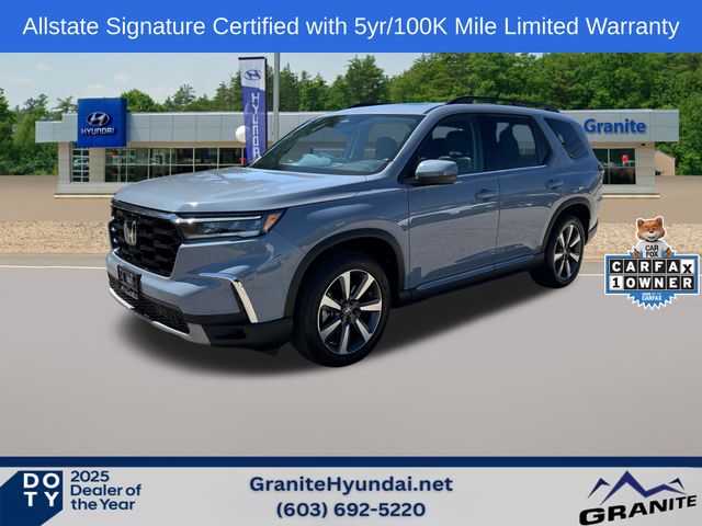 2025 Honda Pilot Touring AWD's photo