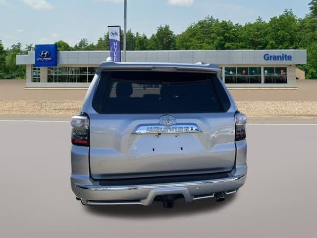 2023 Toyota 4Runner Limited - Photo 9