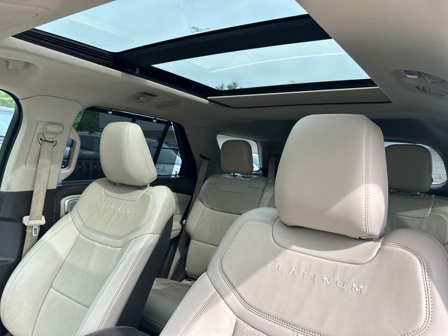 2020 Ford Explorer Platinum - Photo 22
