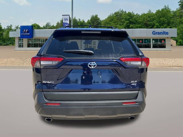 2024 Toyota RAV4 XLE - Photo 8