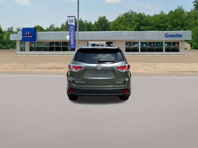 2015 Toyota Highlander XLE - Photo 8