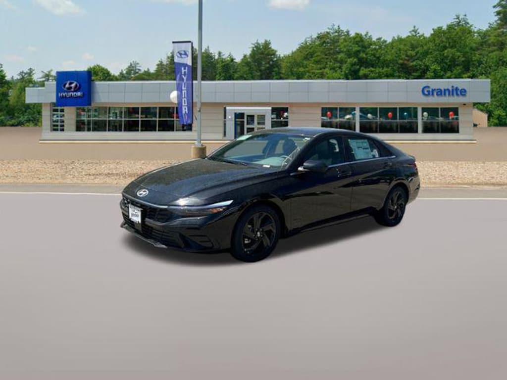 New 2026 Hyundai Elantra SEL Sport Sedan