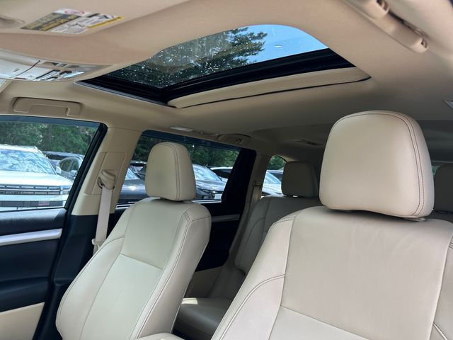 2015 Toyota Highlander XLE - Photo 22