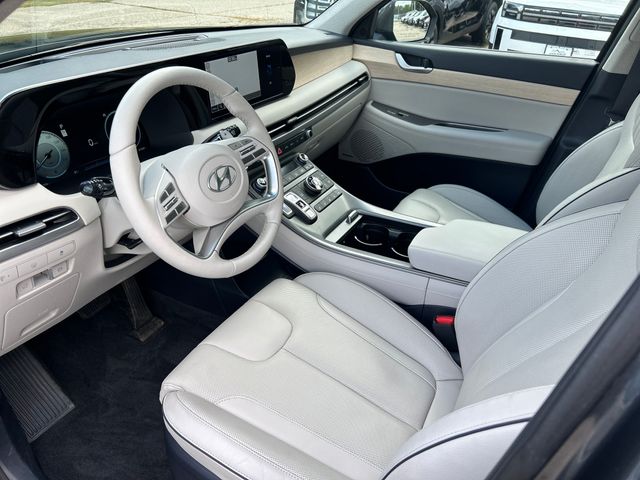 2024 Hyundai Palisade Limited - Photo 13