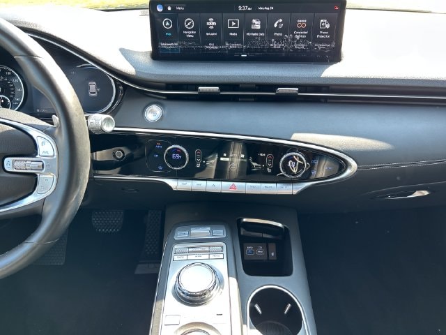 2025 GENESIS GV70 Standard - Photo 19