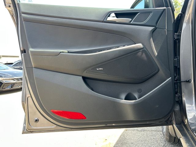 2020 Hyundai Tucson Limited - Photo 12