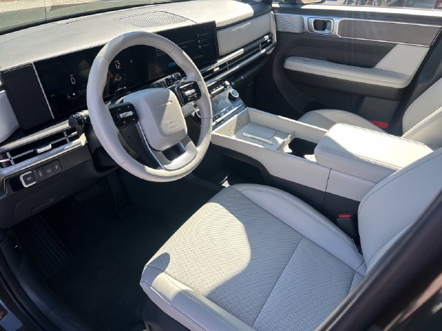 2025 Hyundai Santa Fe SEL - Photo 14