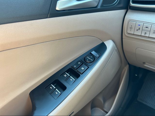 2019 Hyundai Tucson Limited - Photo 13