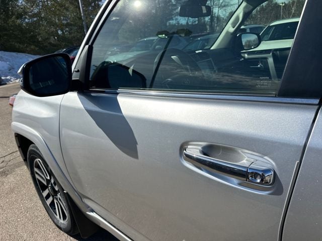 2023 Toyota 4Runner Limited - Photo 13