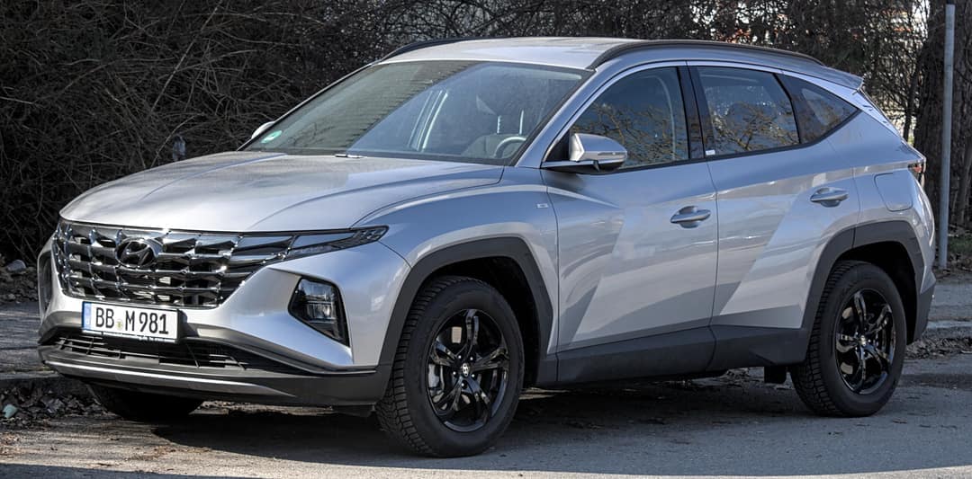 2022 Hyundai Tucson parked
