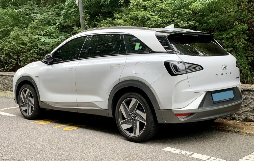 2022 Hyundai Nexo parked