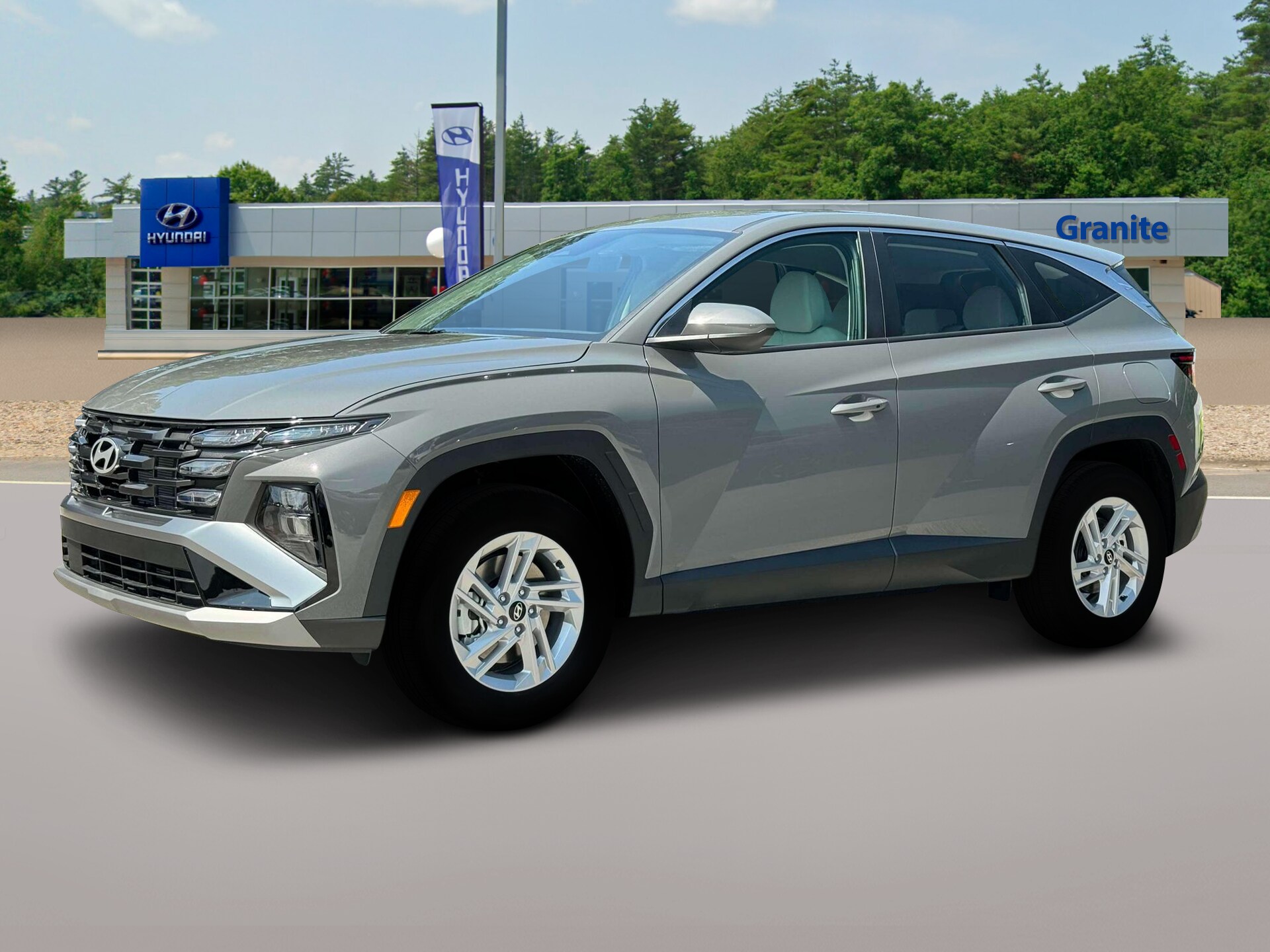 2026 Hyundai Tucson SE photo 2