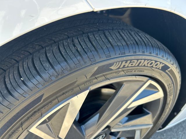 2025 Hyundai Elantra Blue - Photo 24