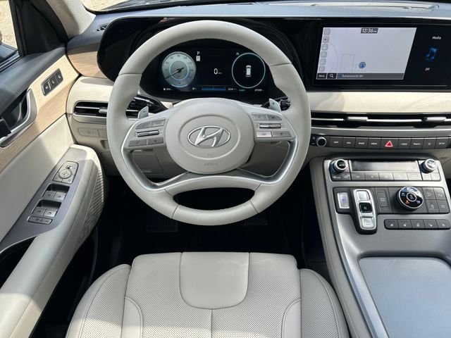 2024 Hyundai Palisade Limited - Photo 16