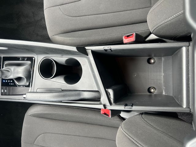 2025 Hyundai Elantra SEL - Photo 21