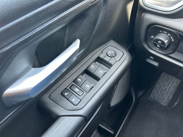 2025 RAM Ram 1500 Pickup Tradesman - Photo 12