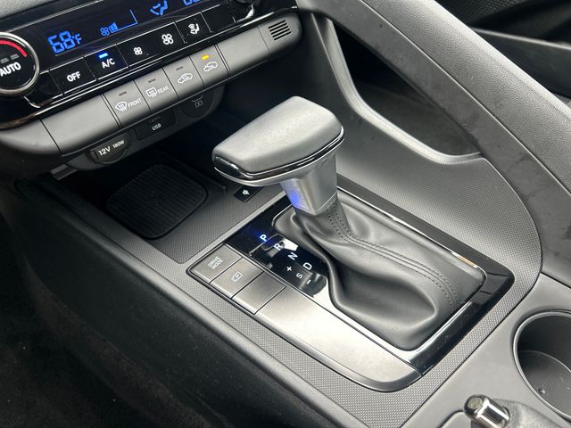 2025 Hyundai Elantra SEL - Photo 15